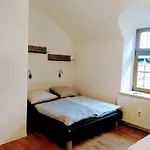 Apartament Zum Ritter 500 Meter Zum Freizeitpark Plohn